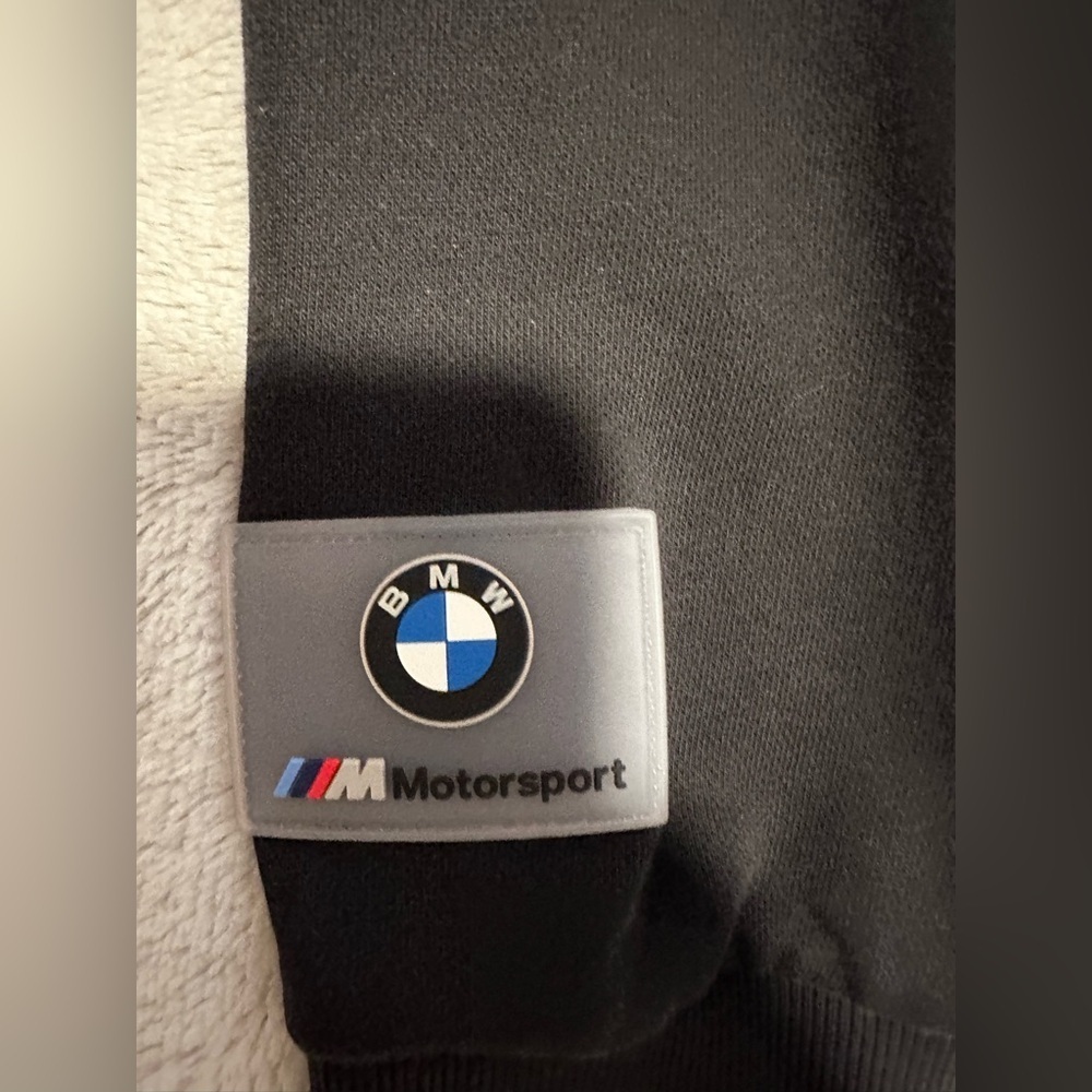 Puma x BMW Motorsport Black Hoodie with Colorful Abstract Logo BMW Emblem - Picture 5 of 13